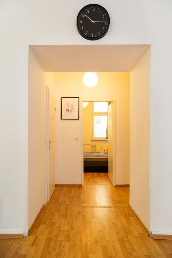 Cosy 2 Bedroom Apartment For 8 In Berlin Neukolln Экстерьер фото