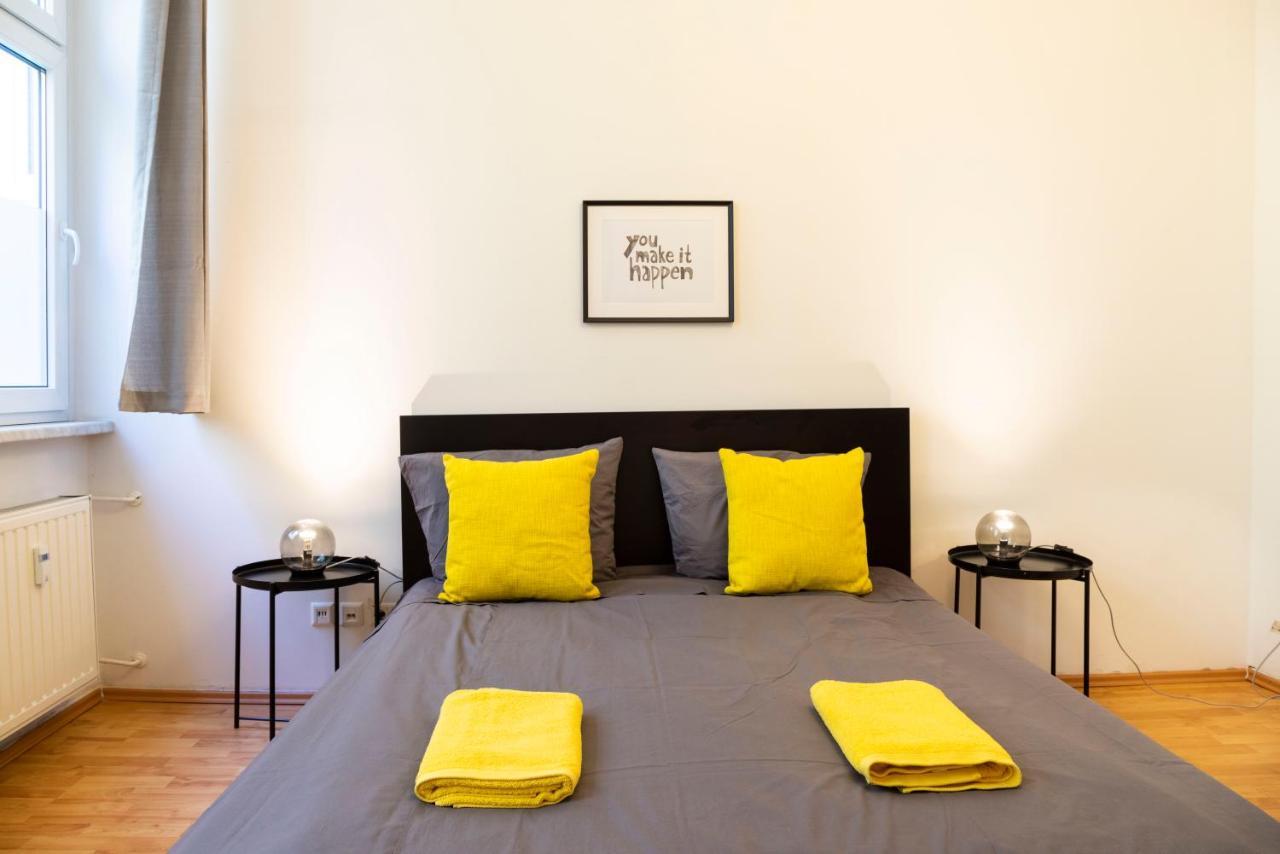 Cosy 2 Bedroom Apartment For 8 In Berlin Neukolln Экстерьер фото